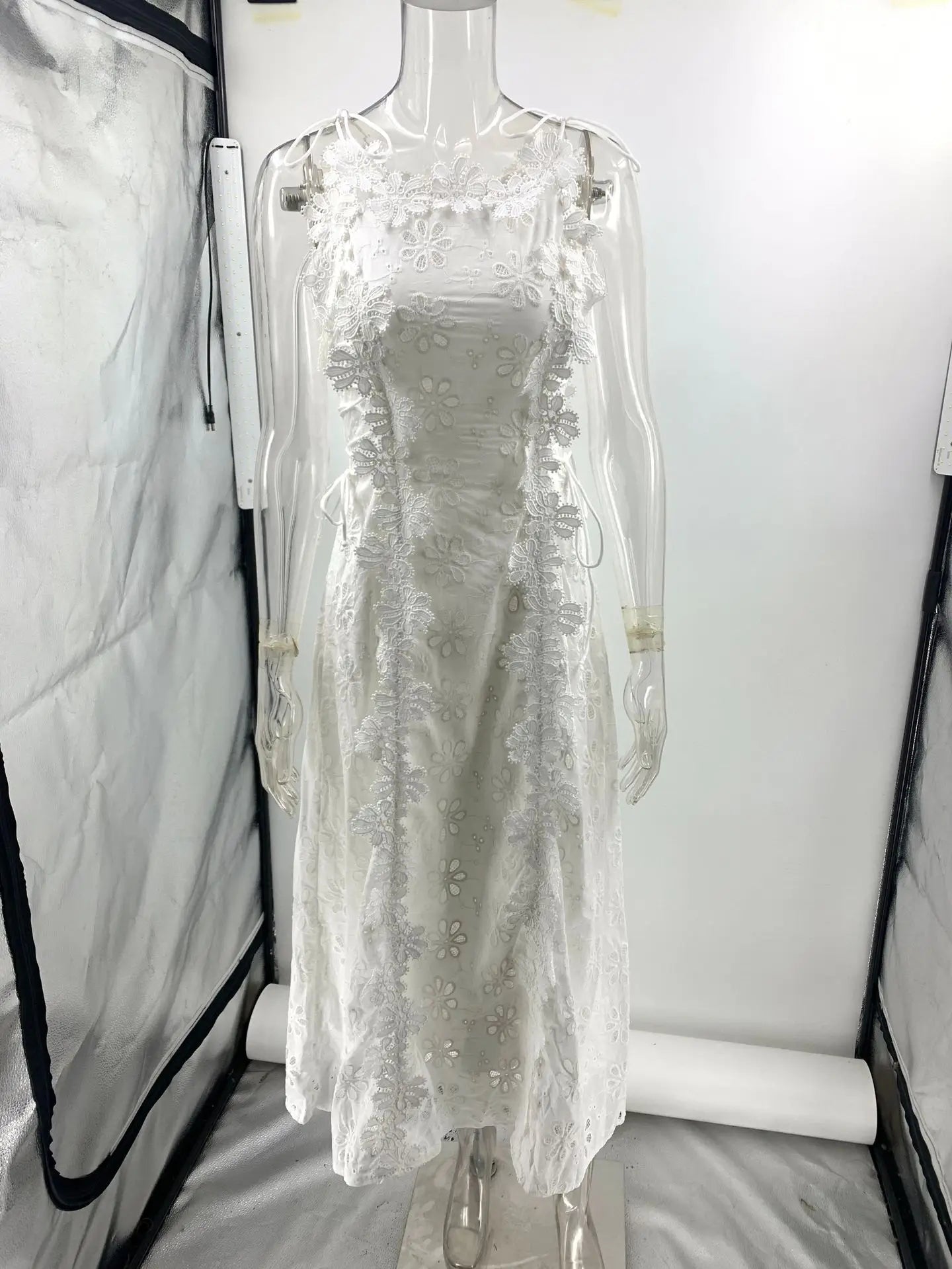 2025 Summer New Fashion Lace Embroidery Women Strap Resort Slimming Long Dress Simple Solid Color Female Banquet Dresses exovai.com