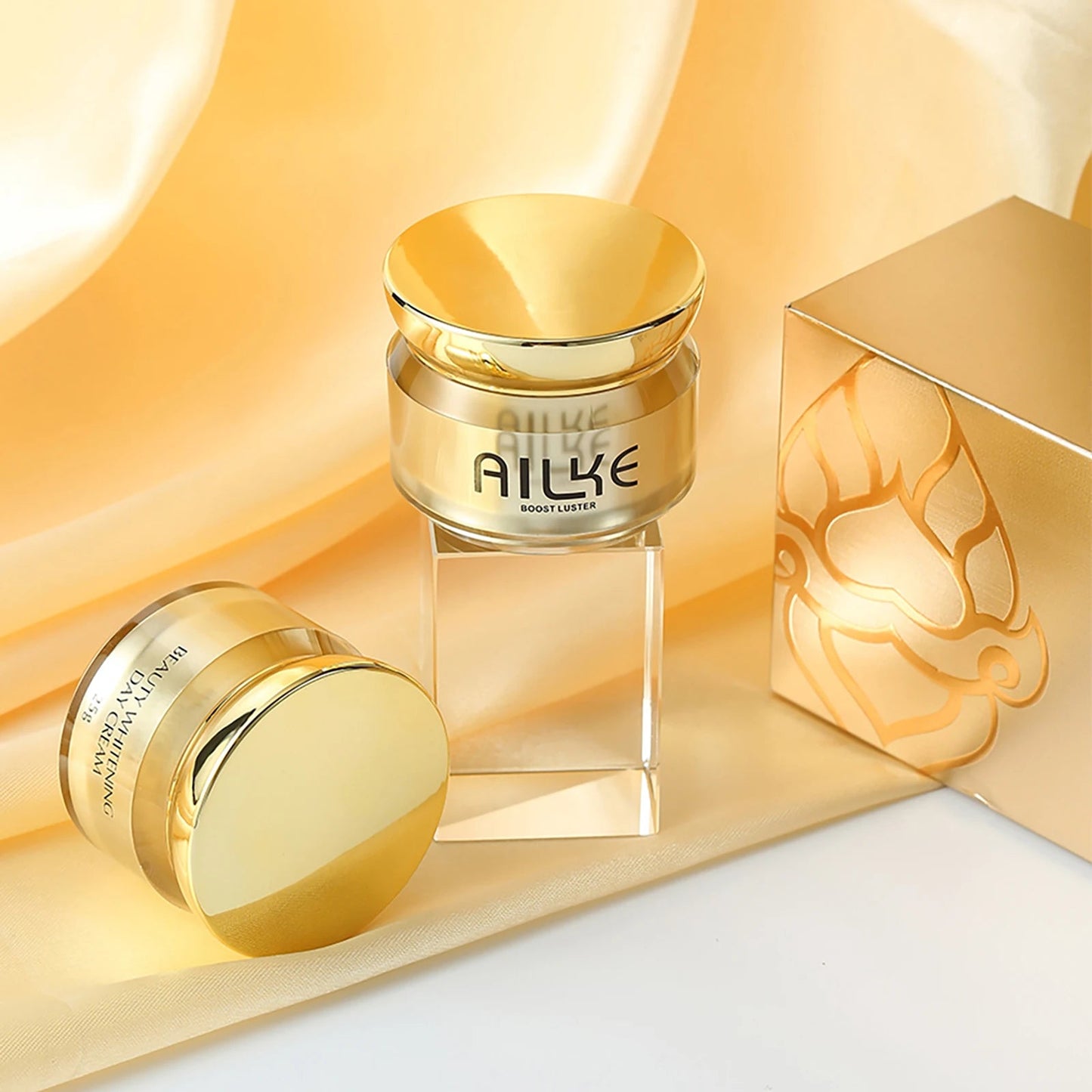 Whitening and Moisturizing Facial Cream, Naturally Brightens Skin Tone, Eliminates Dark Spots, With Nicotinamide Spf35+ exovai.com