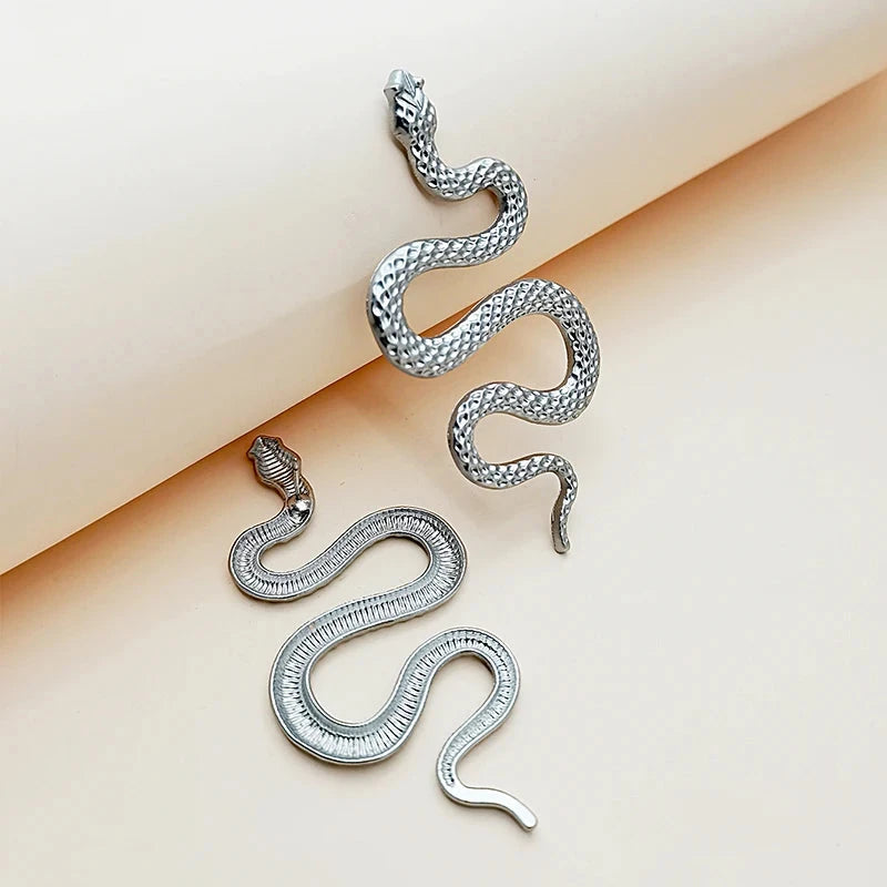 Avant-garde Sexy and Exaggerated Halloween Snake Shaped Earrings for Women Fashion Gothic Personalized Trend Girl Rock Jewelry exovai.com
