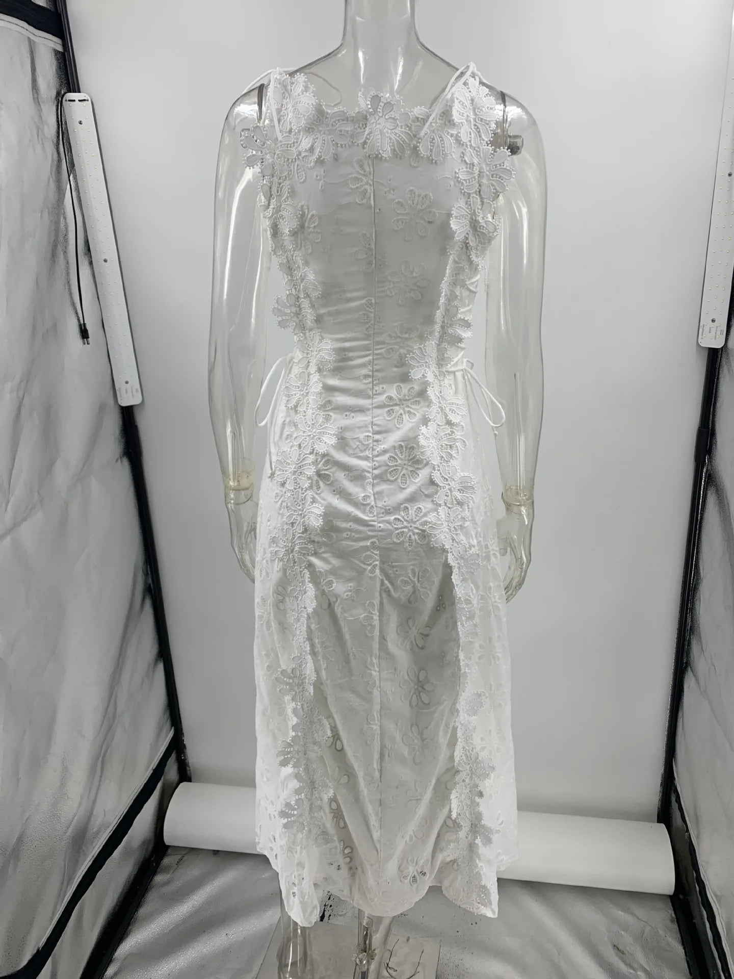 2025 Summer New Fashion Lace Embroidery Women Strap Resort Slimming Long Dress Simple Solid Color Female Banquet Dresses exovai.com